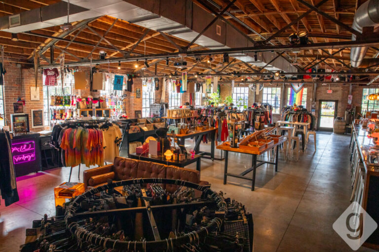 Garage Sale Vintage East Nashville 064 768x512