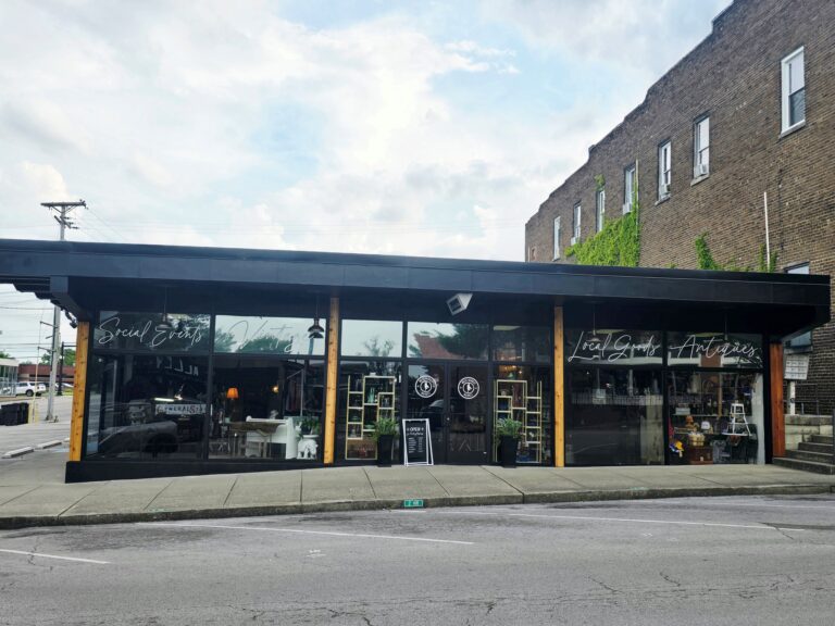 white monkey 768x576